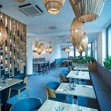 Fine Restaurant & Apartments Malacky Luaran gambar