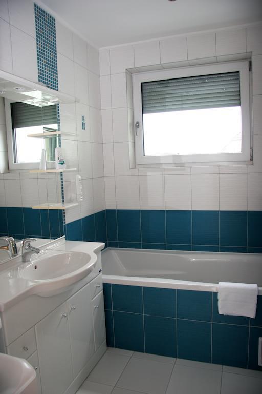 Fine Restaurant & Apartments Malacky Bilik gambar