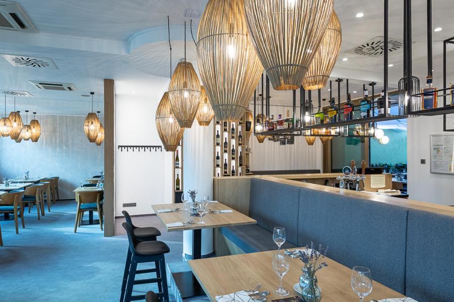 Fine Restaurant & Apartments Malacky Luaran gambar